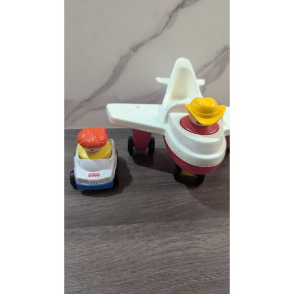 Fisher-Price Little People Vintage Airplane & Car Playset W/ Figures Fun Retro C - Picture 5 of 9